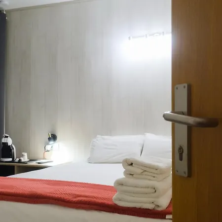 Guest house Artea 2*